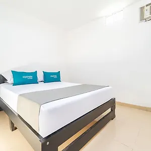 Hotel Ayenda Marlon